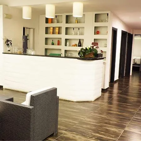 Scigliano Hotel 3*
