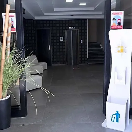 Hotel Scigliano 3*