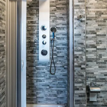 Scigliano Отель